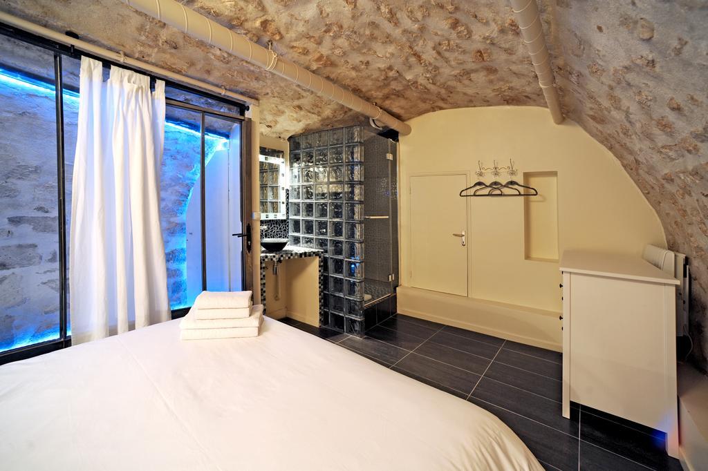 Unique Loft Apartment In Le Marais Paris Exterior foto