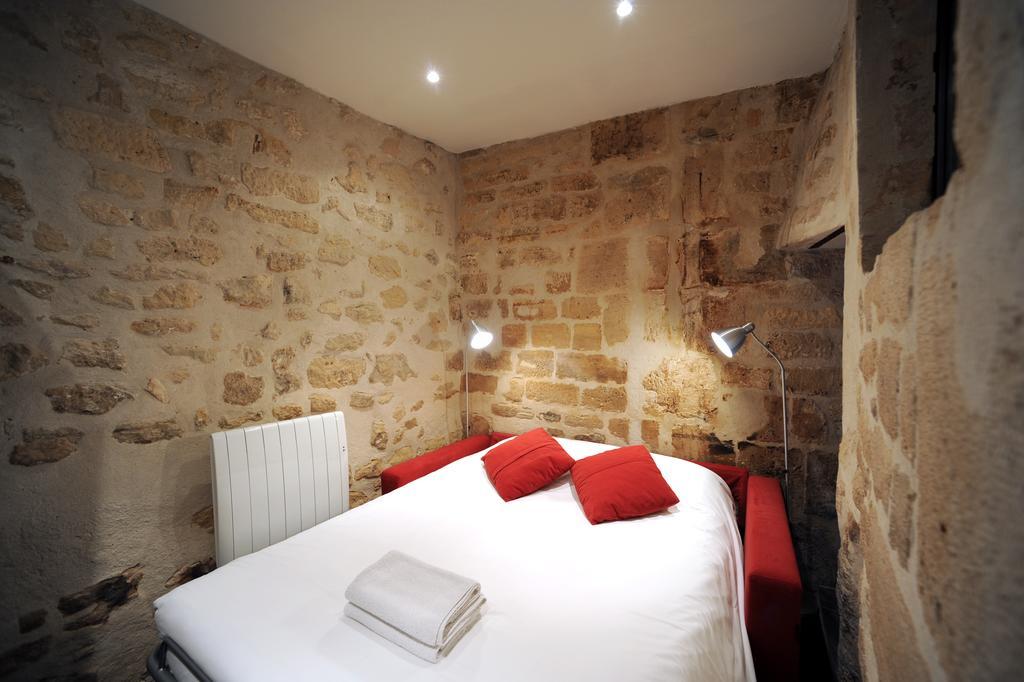 Unique Loft Apartment In Le Marais Paris Exterior foto