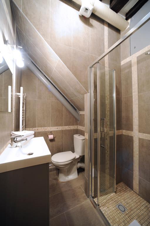 Unique Loft Apartment In Le Marais Paris Exterior foto