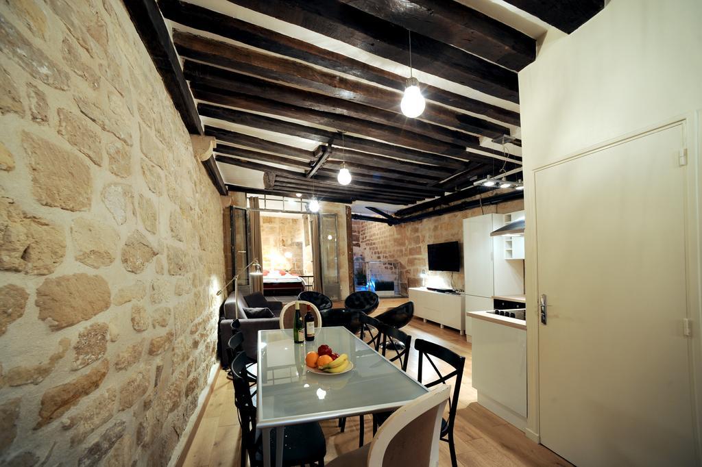 Unique Loft Apartment In Le Marais Paris Exterior foto